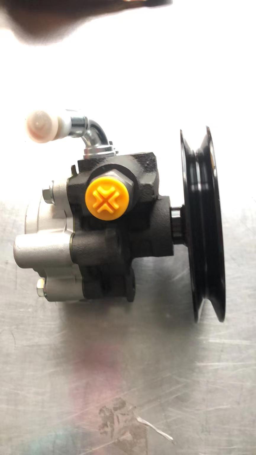 44320-OK020    44320-06070 POWER STEERING PUMP for TOYOTA 5L