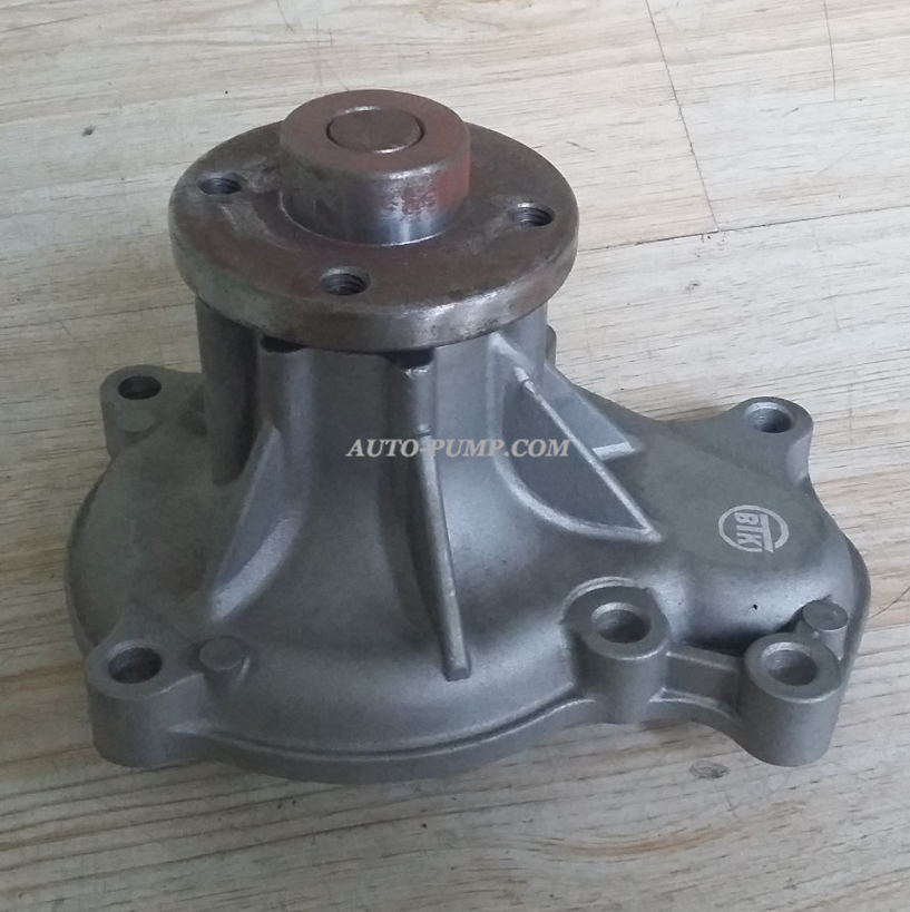 1C01073030 1C01073032 6680852,Water Pump for Kubota M100