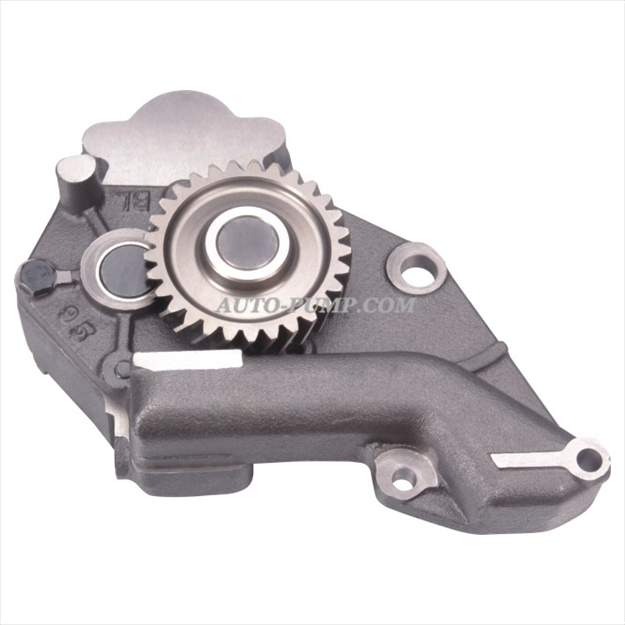 AZ1500070021,STEYR WD615 OIL PUMP